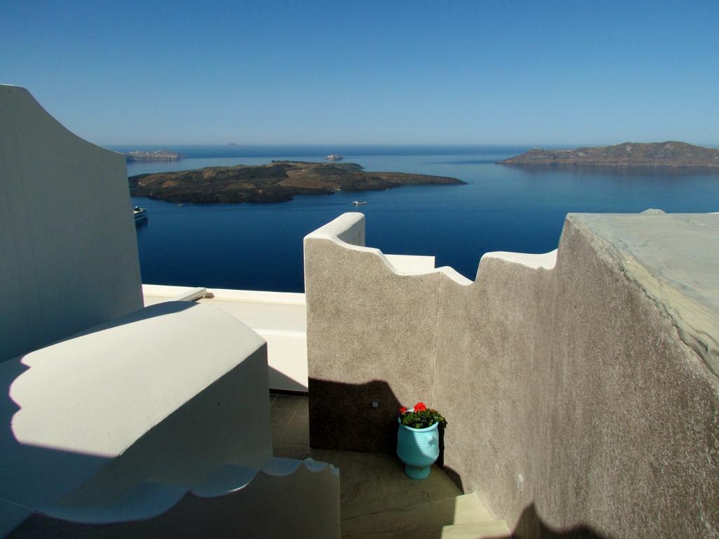 Remvi Suites Firostefani Luaran gambar
